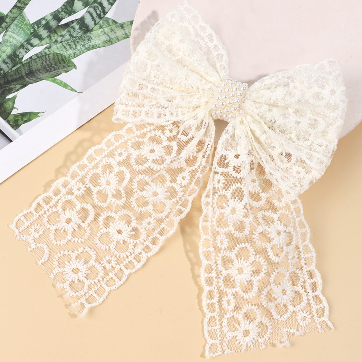 Pearl Lace Bow