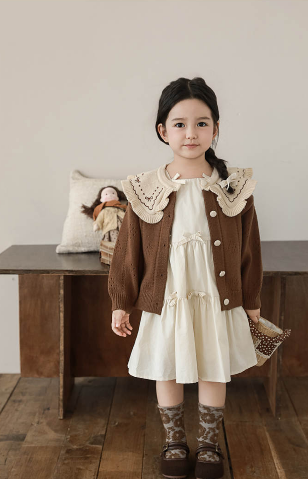 Vintage-Inspired Knit Cardigan