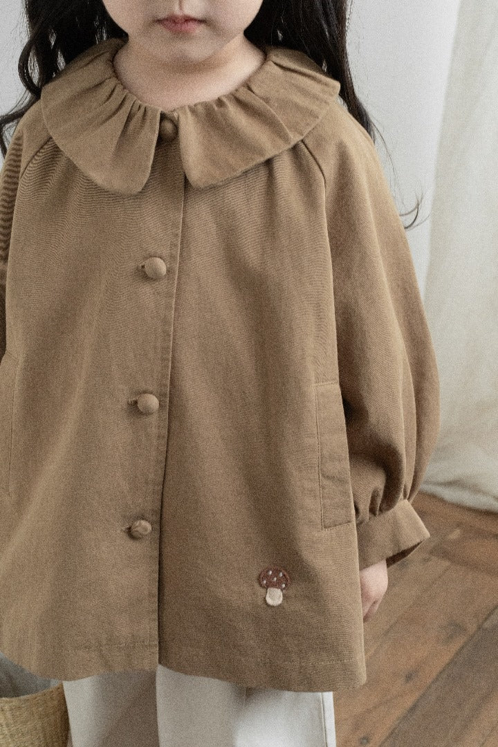 Lightweight 100% Cotton Peter Pan Collar Jacket – Available in Cream & Brown